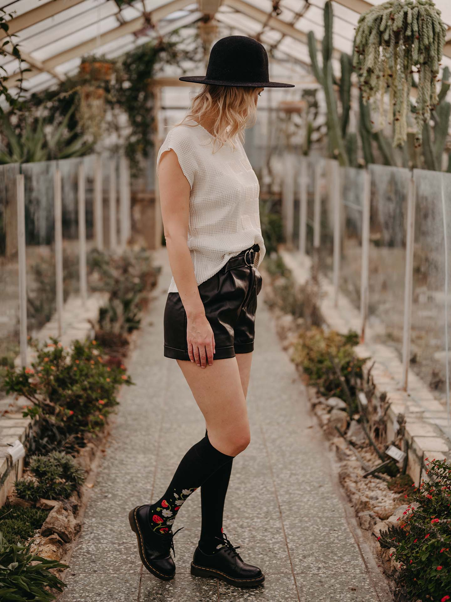 knee-high-socks-wild-strawberries-ff/ff4b098820dec1dd0613fffb0ce4640e66fd9eff