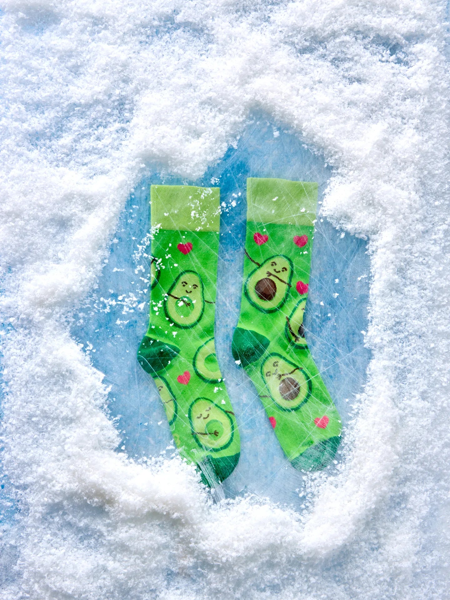 regular-socks-avocado-love-02-94/944d5465617383f675a1bbe046d72bc410f566e9