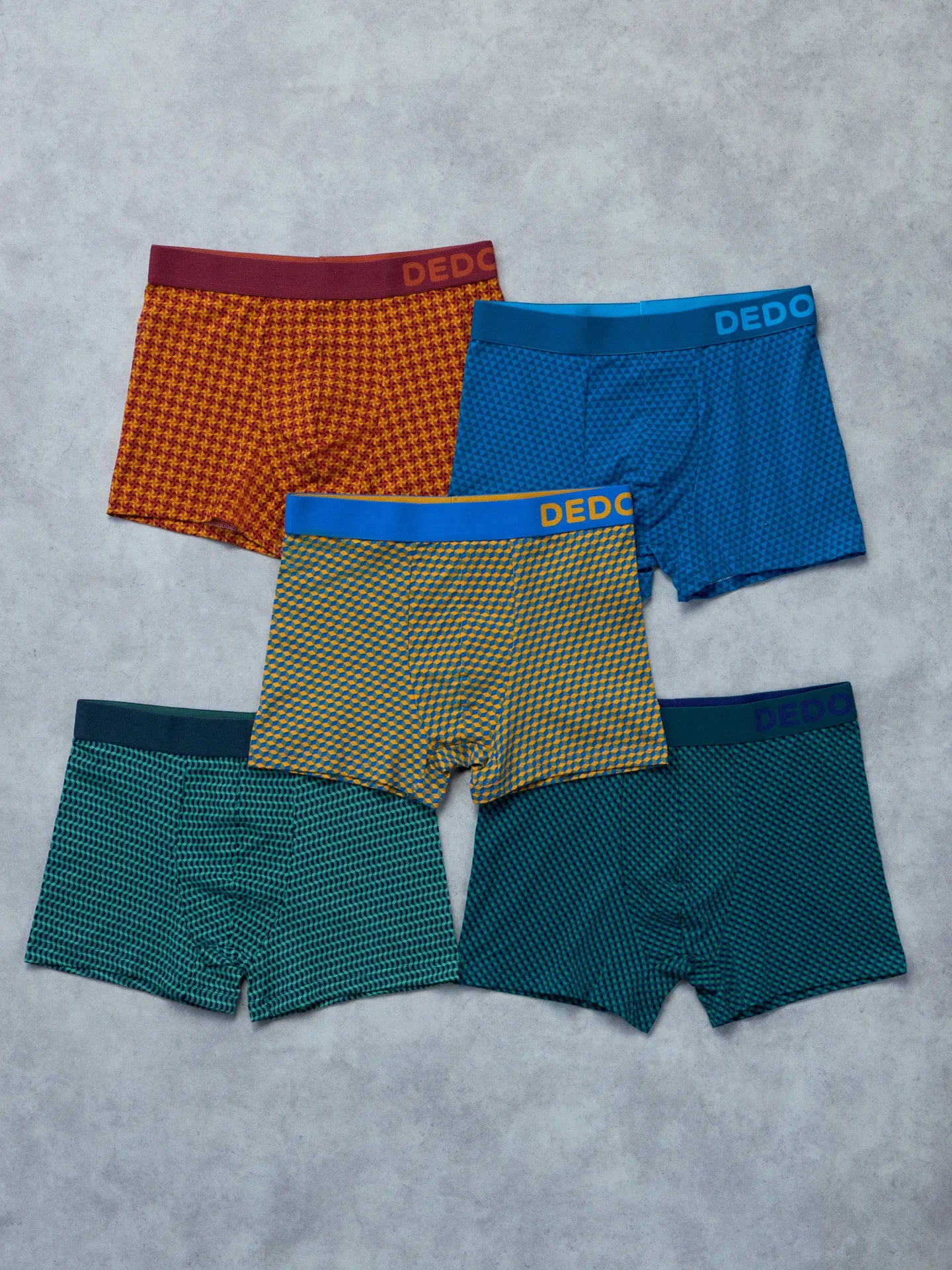 blue-yellow-mens-pattern-trunks-5f/5fdcf8ecd23bf6e454d12db92b0f43c4f42a55f8