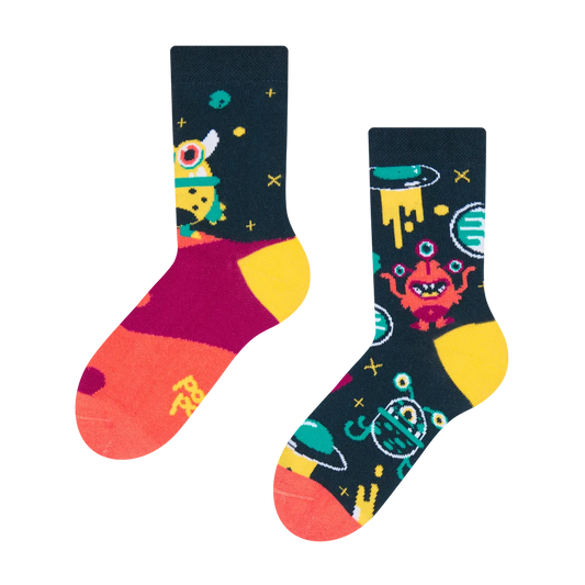 kids-socks-aliens-fe/fe1d6e77f0b63fea3fc123aae1d41001a9b5a18d