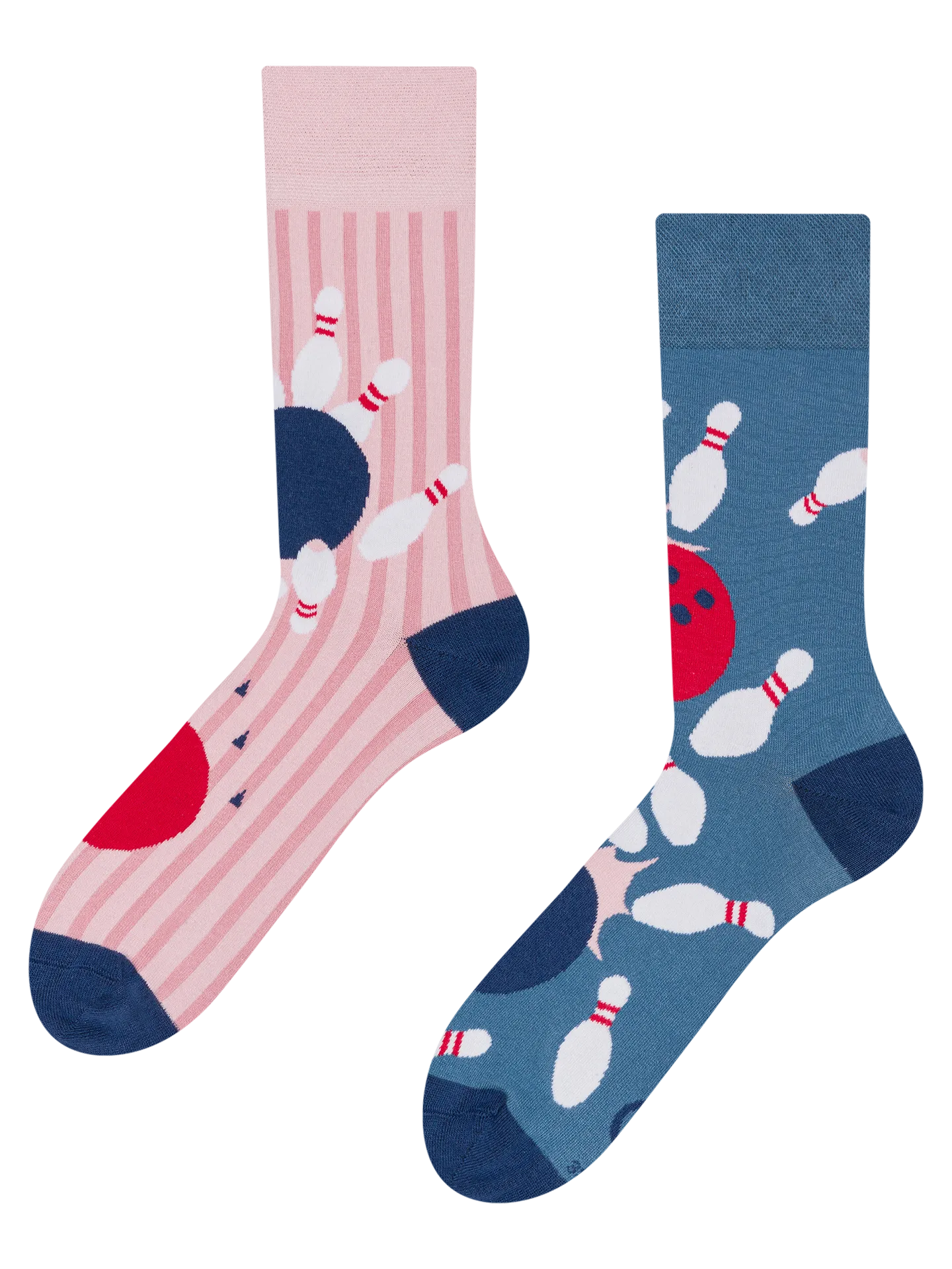 regular-socks-bowling-game-02-4f/4fe1c1b5e1e4e97f5f55a7e685b8686c54a86506