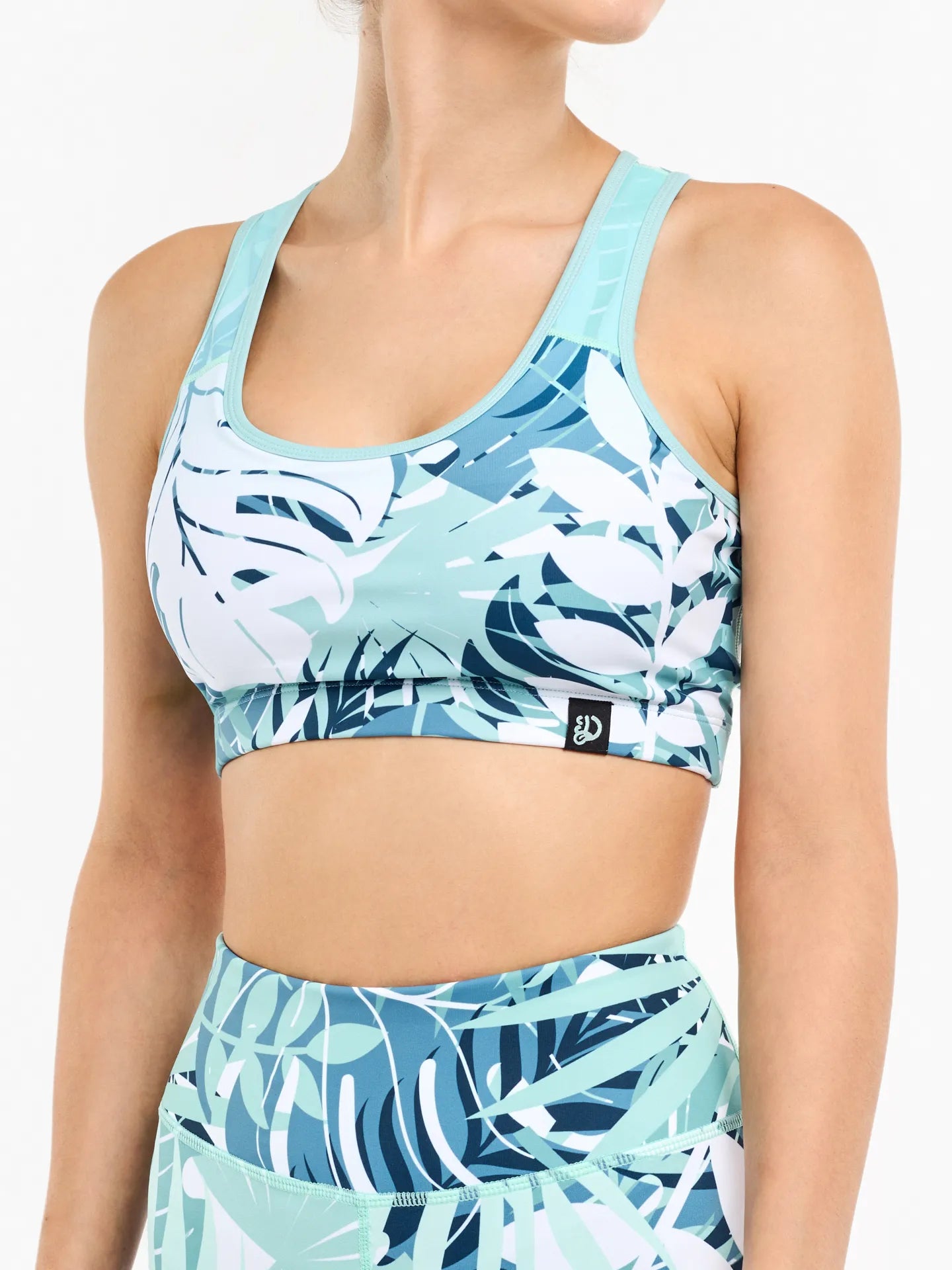 gym-top-blue-leaves-c0/c0018ff324ff7593804f8b4931f31d958b4f147e