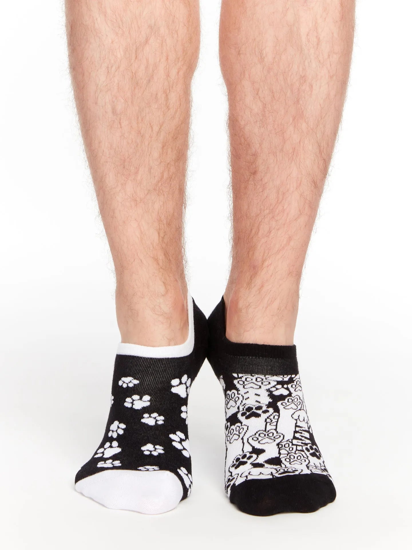 sneaker-socks-cat-paws-02/02b59616d4291d2bd11123e025cf44d08b52d09b