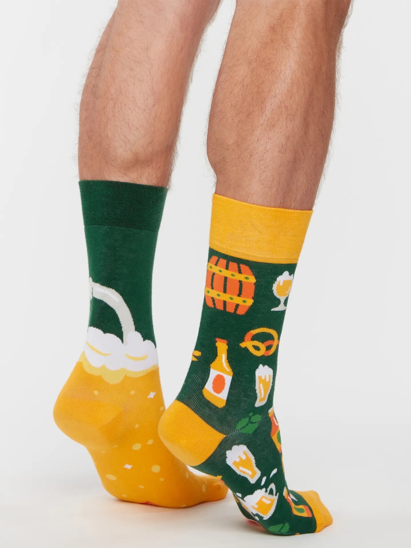 regular-socks-beer-pub-81/81d8e4d98fa34b9018074e6f04099a76074bfe9b