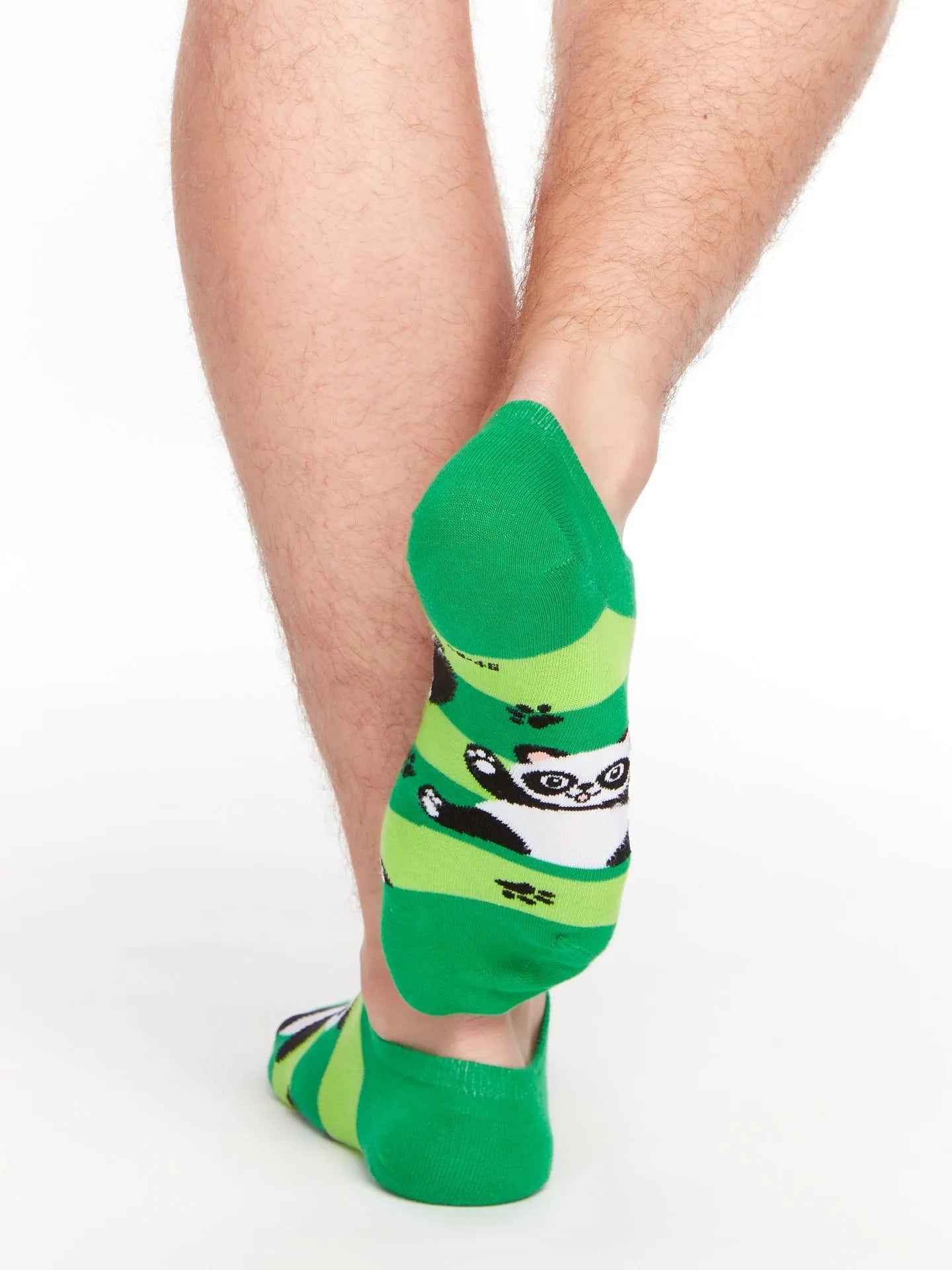 sneaker-socks-panda-stripes-okt-5b/5be83aac737d10e71df8f6dff98ee95e64385f03