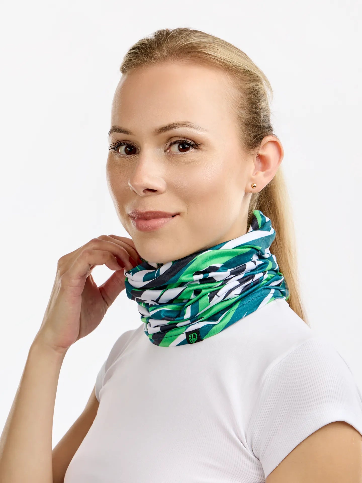 neck-warmer-football-ball-c0/c0fd8ef83048f4140e79b38a1f82d467c91aba8a