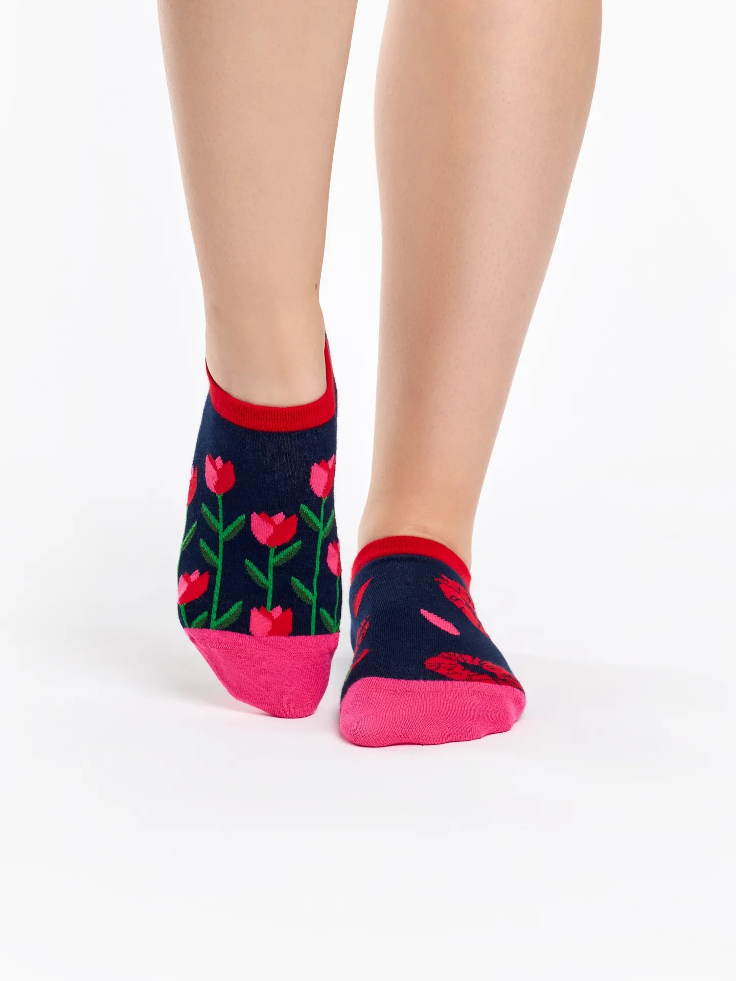 sneaker-socks-tulip-lips-okt-db/db8c3f56876ce04cf109f245de879cf446e913a4