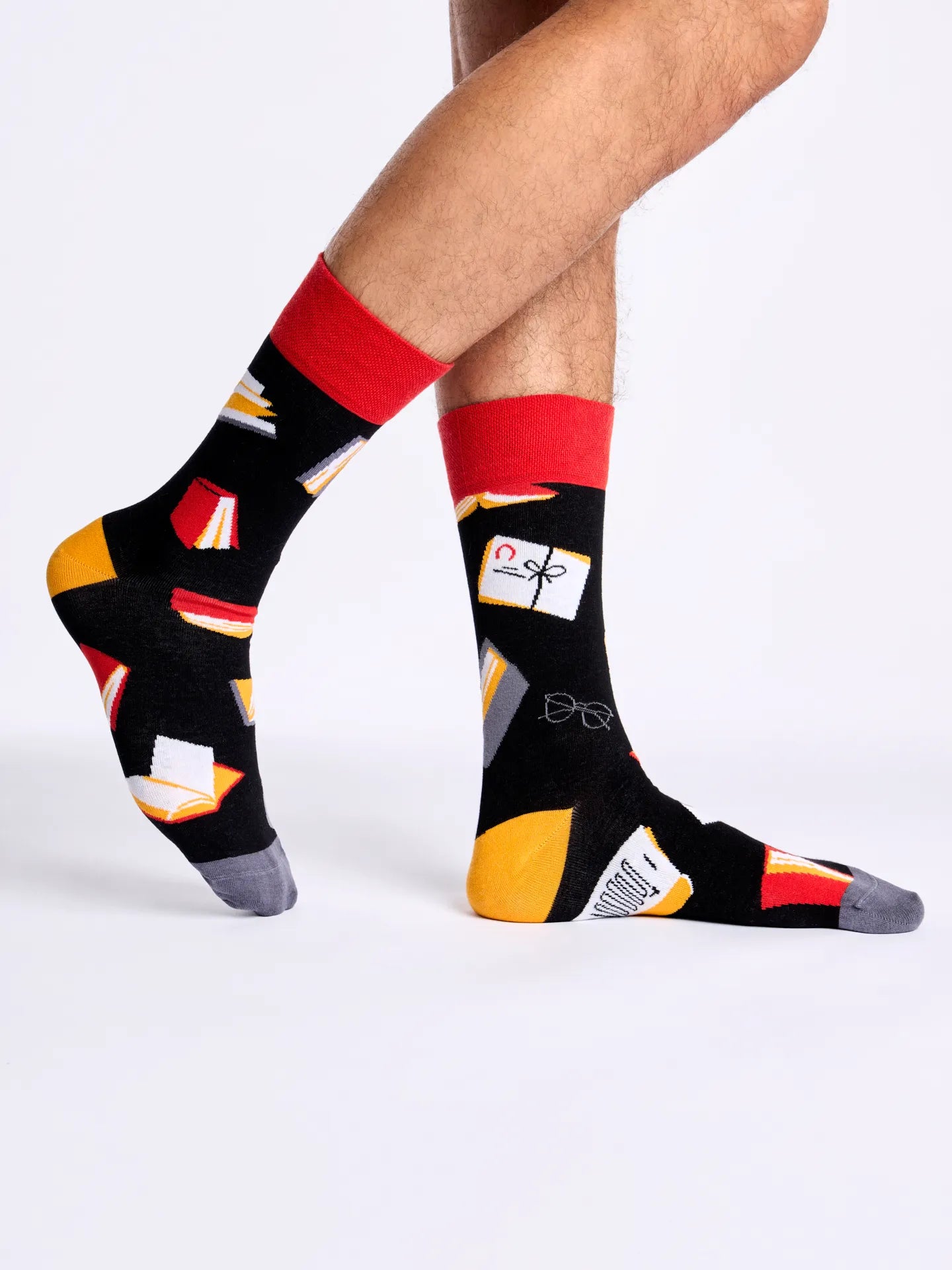 regular-socks-book-lover-02-94/94442ce7fdff217916823fa819669a3c30ccd538