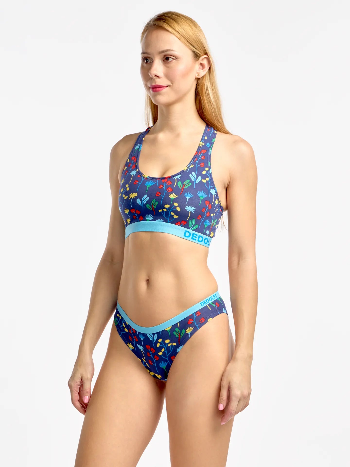 womens-briefs-aquarel-flowers-75/750f1064c829d73394fe70f52339848e7df83d5c