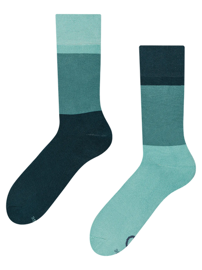 warm-socks-ocean-blue-tri-color-okt-00/00205d95c5a58ad86d910b9b0078d87497d87a32