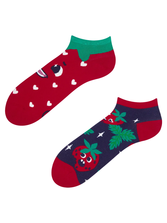 ankle-socks-happy-strawberries-02-2a/2abd994181a12e3c8962253c5abdee744f4a1aa4