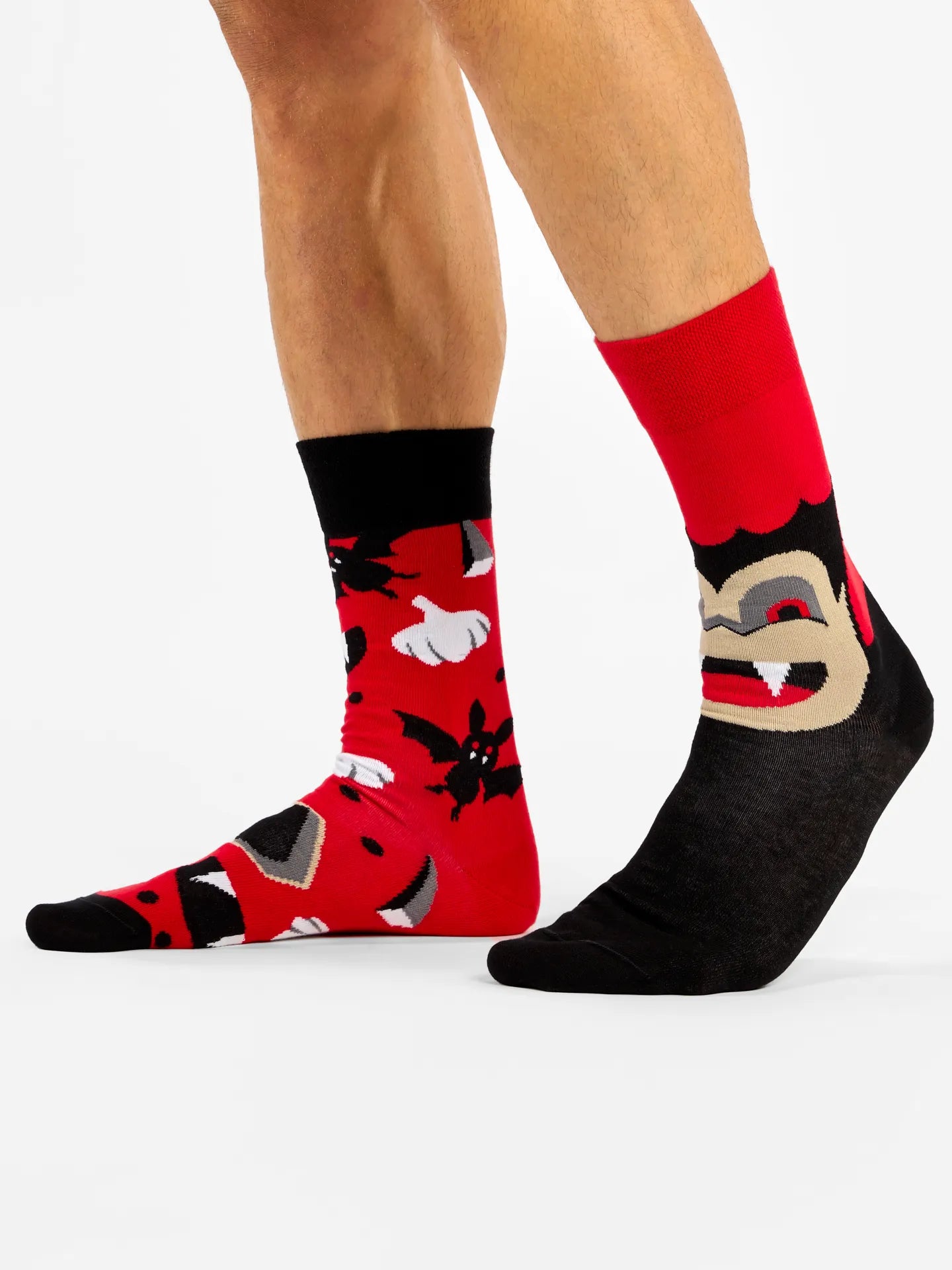 regular-socks-dracula-s-kiss-31/310eaa919442cbedc3ada00cebd8eba40b42439d
