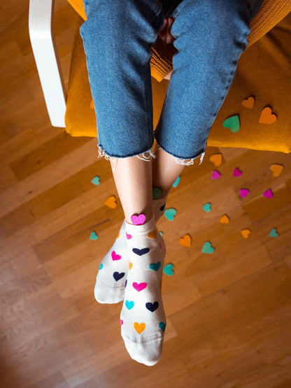 ankle-socks-colorful-hearts-42/4233763f5a29f9da7dcd21fec19aec83b6ce2dc7