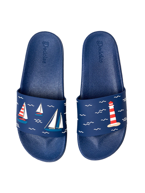 slides-sailboats-on-the-sea-4c/4ce16640a2888f394852a7b28065590f9ecd822e