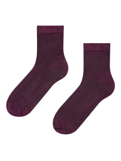 anti-stress-crew-socks-dark-burgundy-4d/4dc12fff3f4e5b83a10b405842968a83365ffb12