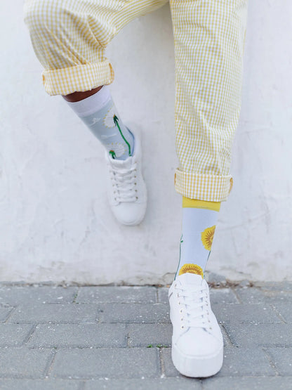 regular-socks-dandelion-spring-02-54/548b9a03e74fb7ee7c1232008c788f669485ddc4