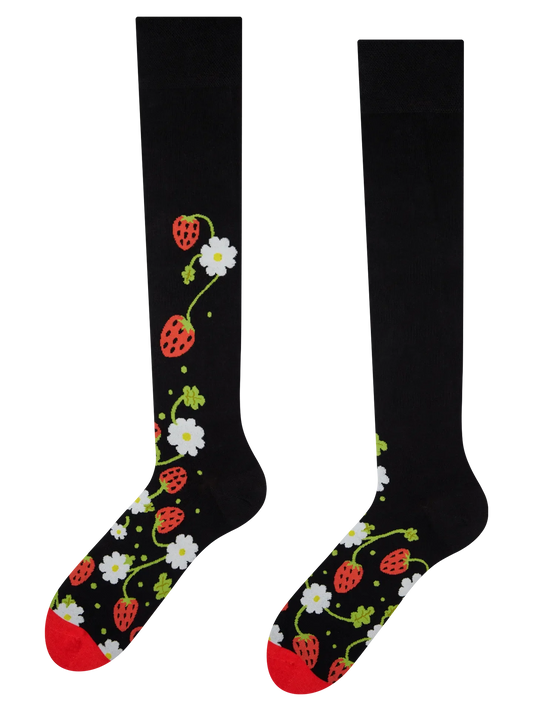 knee-high-socks-wild-strawberries-53/53c301355d97580d4bca790b8f68e9b806b0af05