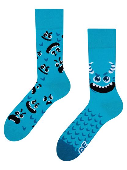 regular-socks-monster-02-82/821e73b17ca051c49e32fbdd5cacf159f0949fa4