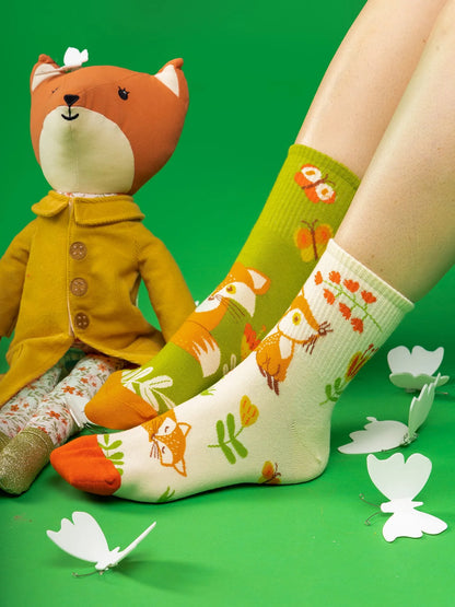 crew-socks-fox-butterflies-6e/6e3dee401f01e6dc680588df1a41594961c6fa92