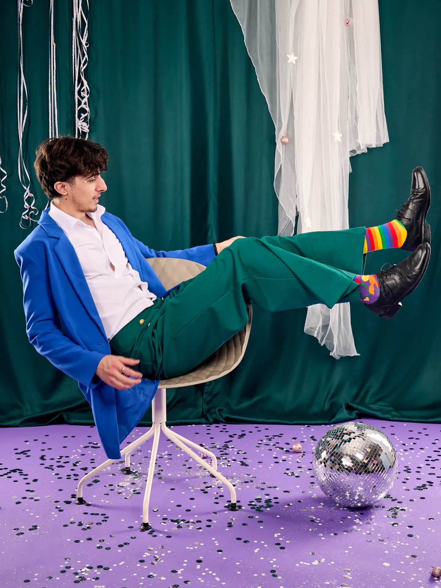 regular-socks-multicolor-love-84/84de65a39afb89079c9ccf0a8c6a49eed100fda6