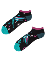 ankle-socks-dragonflies-at-night-02-8a/8ac1869f80c8e1d390d87e675d2beda66e1b7149