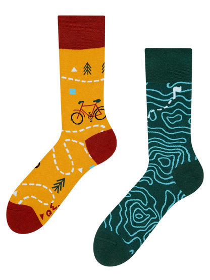 regular-socks-on-the-road-02-97/97dac5d1d76248dec43a4f2dec4a362a467a38b2