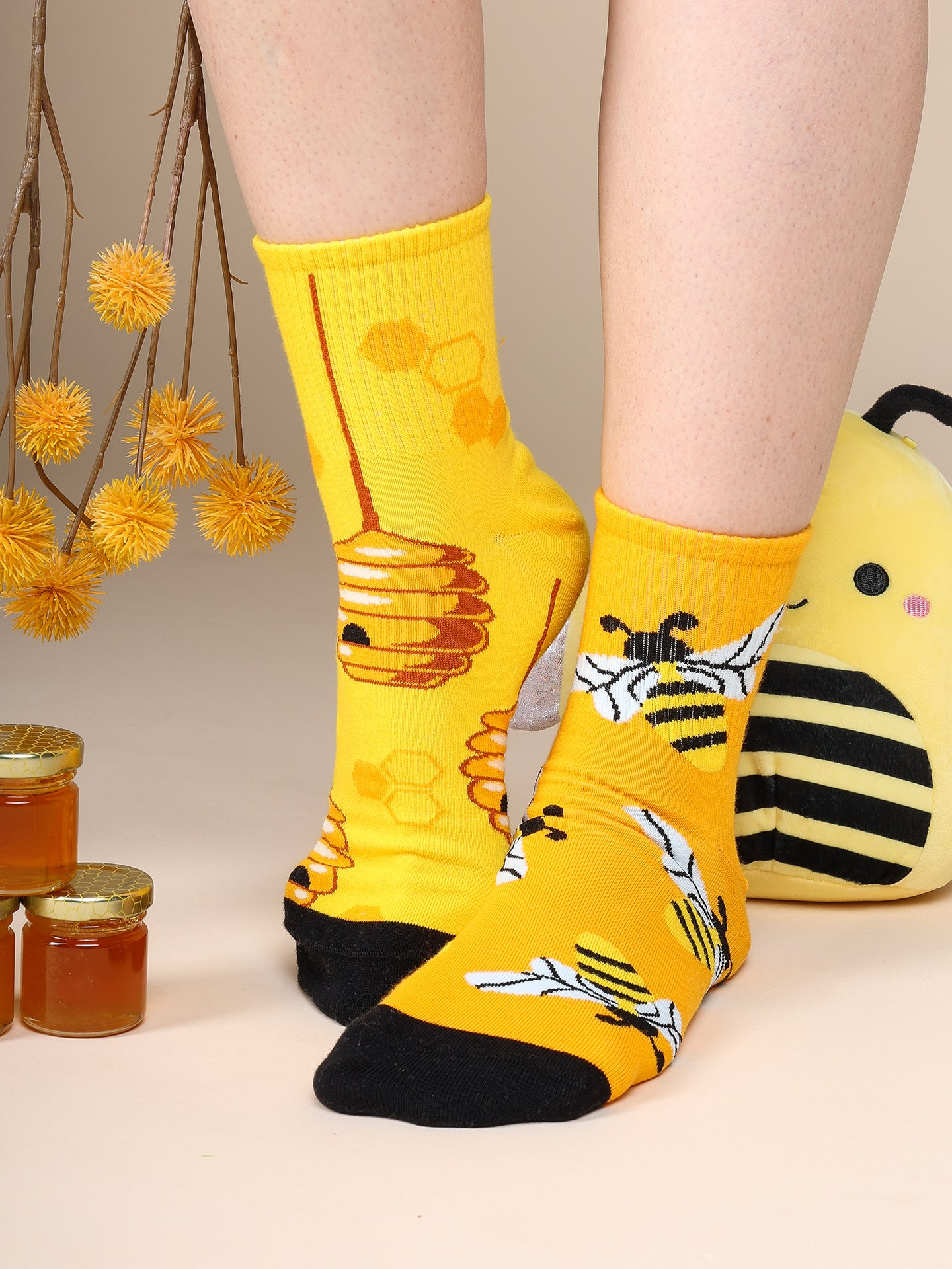 crew-socks-busy-bees-02-c3/c38e0fef6968aa48dc992a6f619e4997e1a77306