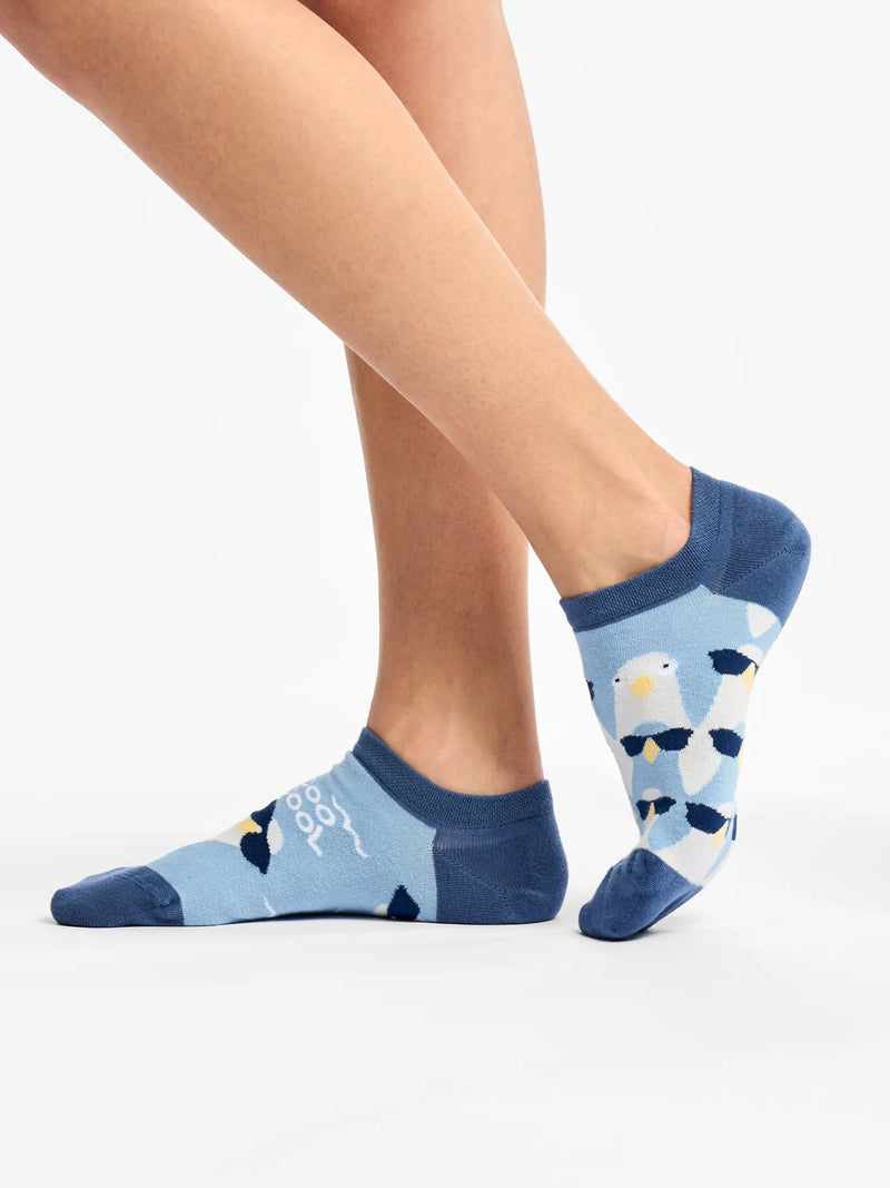 sneaker-socks-cool-pigeons-a5/a58916047b42949f0379ddcd94f919337a48614e