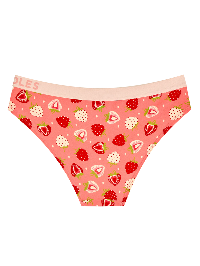 womens-modal-briefs-sweet-strawberries-a5/a5dec8ec8f94b710b3936e8a36381c9457553f72