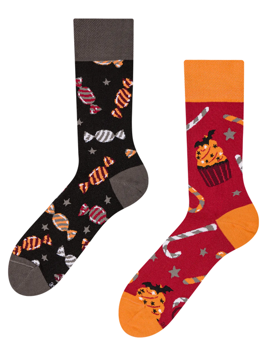 regular-socks-halloween-candy-e4/e4d0becc681b3e3bff36f9c52e94a17417ada94b