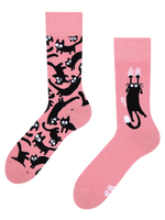 regular-socks-pink-cats-02-6a/6a5b1f09917e3557d7a8563096da2b5d1bafba2c