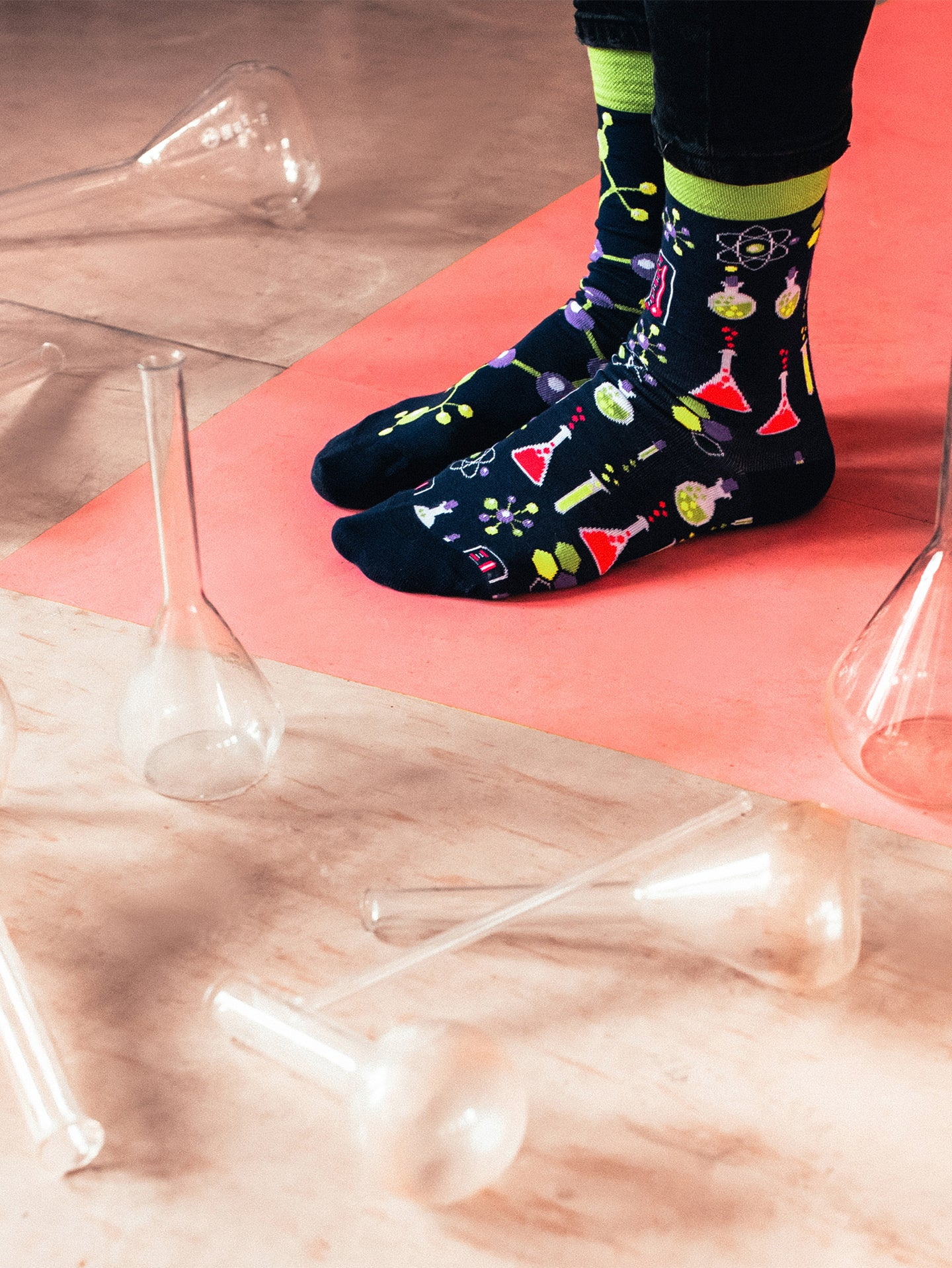 regular-socks-chemistry-e2/e20326efb15e0e85abf9af8edc01d1922769a753