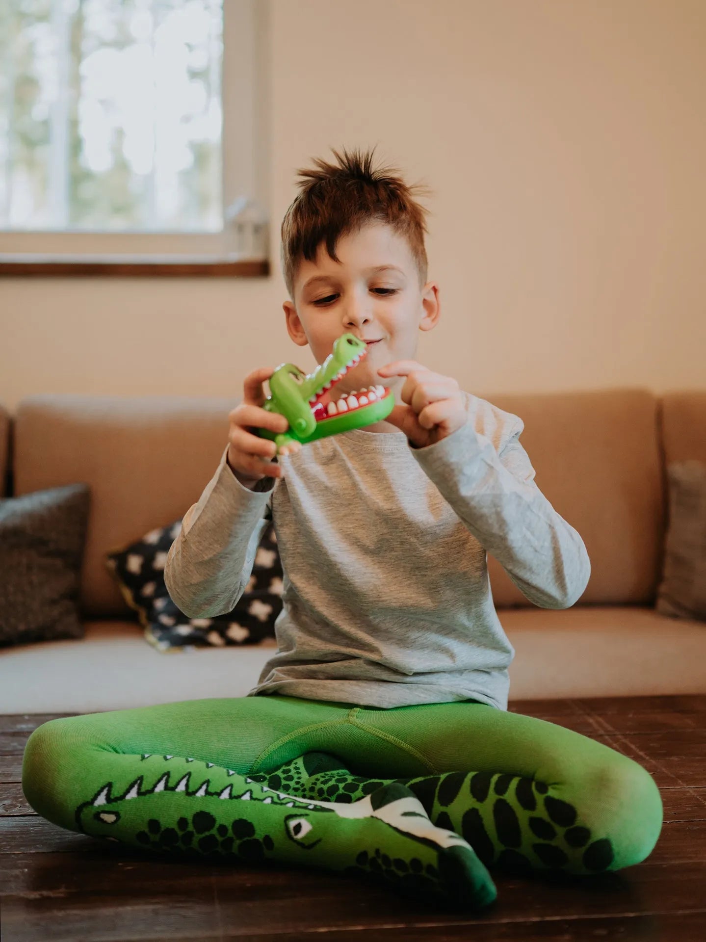 kids-tights-crocodile-95/951fb4cb5faafb2a21f9582e6497cf4447e08095