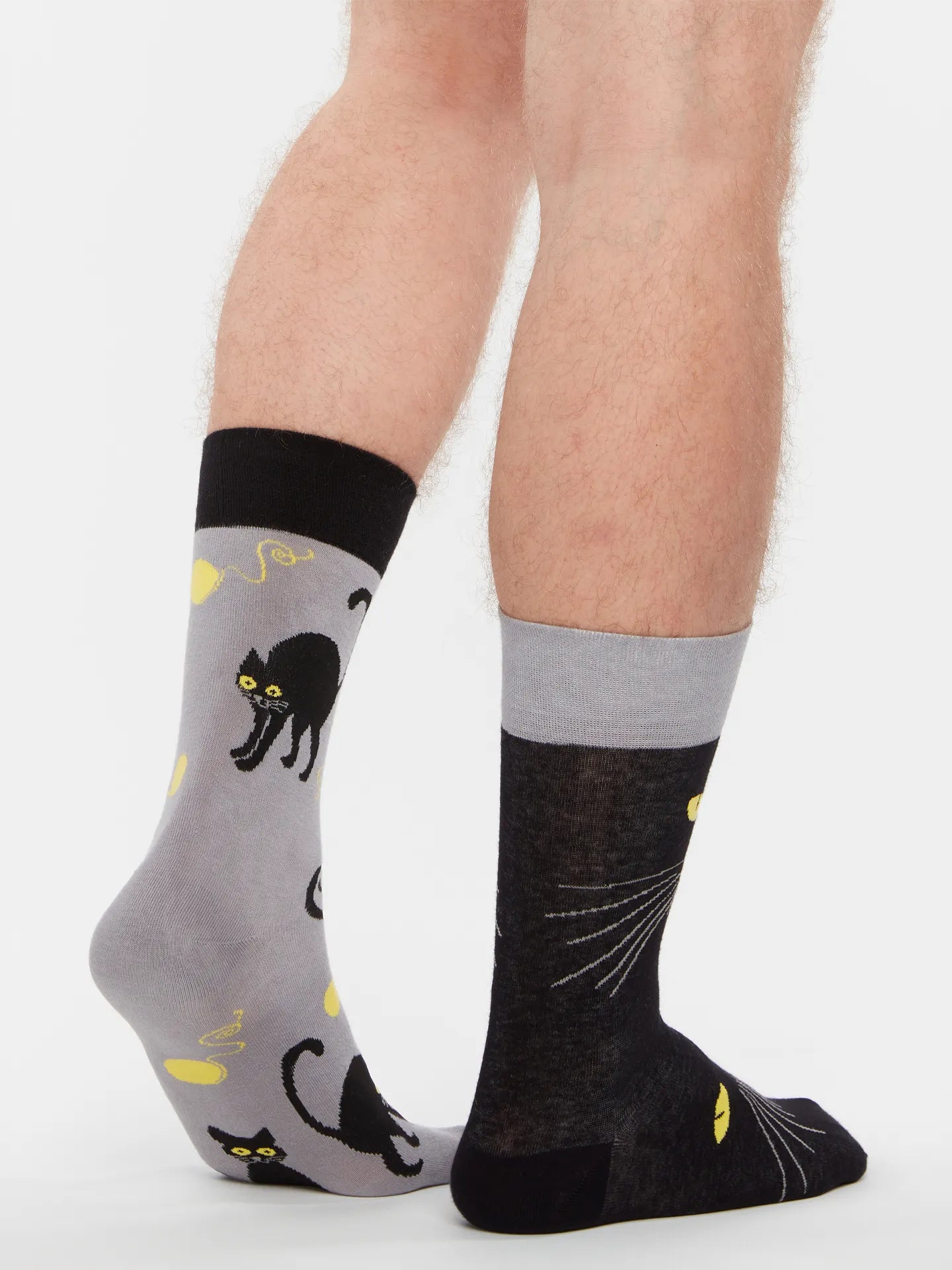 regular-socks-cat-eyes-02-8f/8f8651beb5338df2a4e57d0076f649ce02d680a6