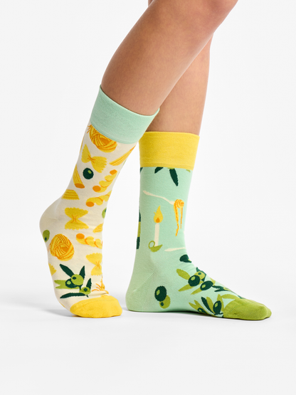 regular-socks-italian-dinner-02-f4/f44f8443a0fcd027bd63d8d17b5ad18ebe252e94