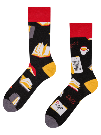 regular-socks-book-lover-02-df/df631006b3523b83714d3157e10fe0098229fc03