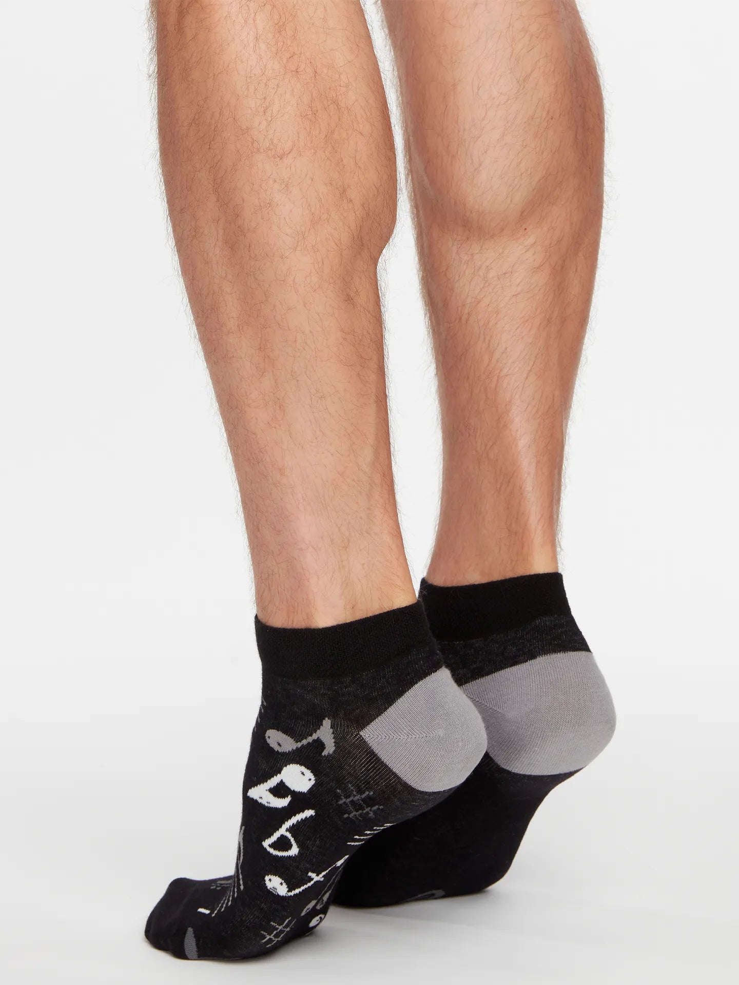 good-mood-low-socks-music-e8/e892364255f007f9881ddfd3340992cc2a0c9324