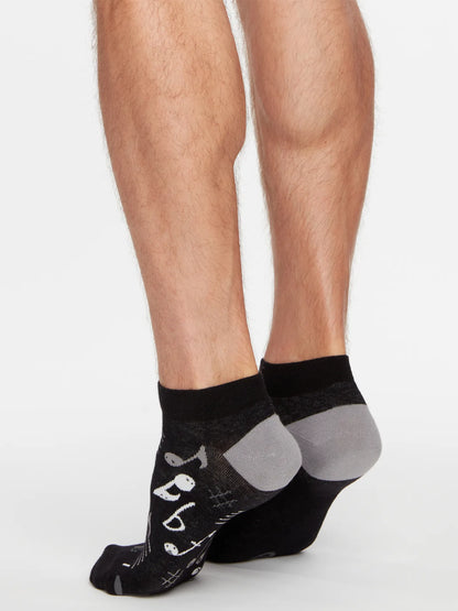 good-mood-low-socks-music-e8/e892364255f007f9881ddfd3340992cc2a0c9324