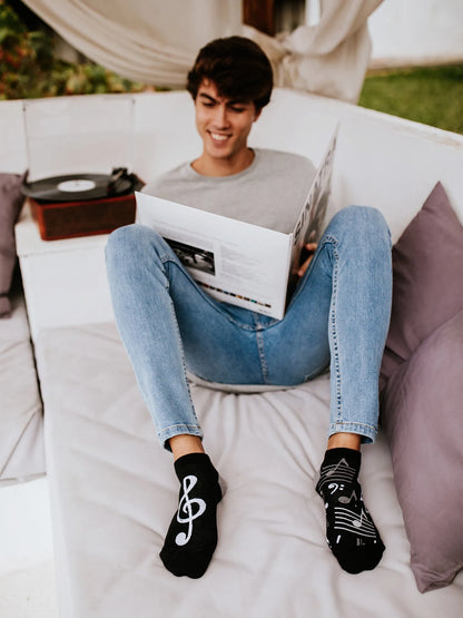 good-mood-low-socks-music-ed/eddcf0efedfec50e6705b95b68f90a7902d1511d